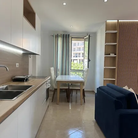Apartment Ag Vlorë